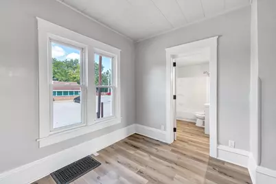 325 N Main Street, Fond du Lac, WI 54935 - Photo 7