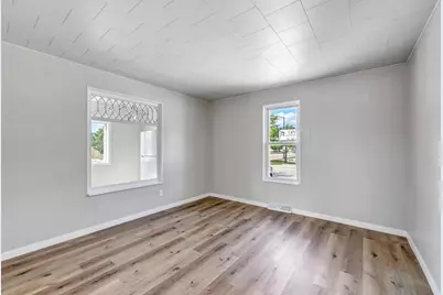 325 N Main Street, Fond du Lac, WI 54935 - Photo 17