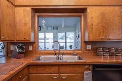 1120 Baldwin Avenue, Oshkosh, WI 54901 - Photo 15