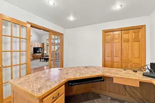 5044 Redbud Ct, Green Bay, WI 54311 - Photo 13