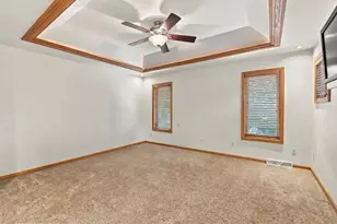 5044 Redbud Ct, Green Bay, WI 54311 - Photo 33