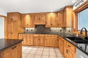 5044 Redbud Ct, Green Bay, WI 54311 - Photo 19
