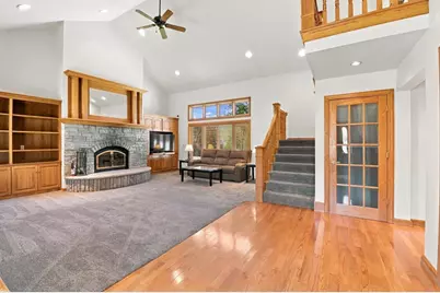 5044 Redbud Court, Green Bay, WI 54311 - Photo 7