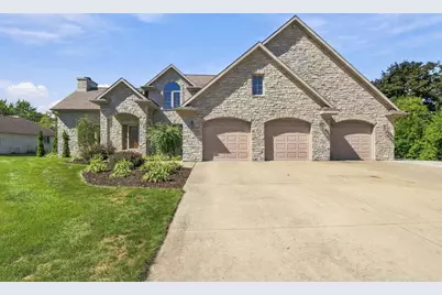 5044 Redbud Court, Green Bay, WI 54311 - Photo 1