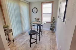 909 N Mason St, Appleton, WI 54914 - Photo 11