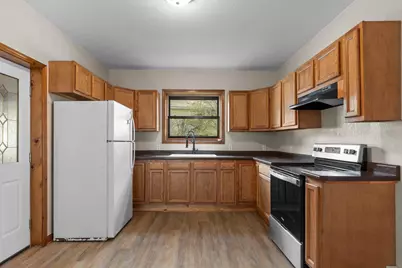 160 Mill, Iola, WI 54945 - Photo 5
