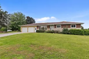 E7989 State Road 54, Mukwa, WI 54961 - Photo 17