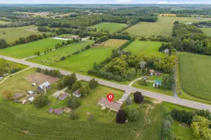 E7989 State Road 54, Mukwa, WI 54961 - Photo 11