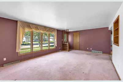 1198 Kenwood Street, Green Bay, WI 54304 - Photo 5