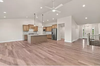 2782 Stelor Drive, Green Bay, WI 54311 - Photo 9