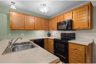 901 E Windfield Place #B, Appleton, WI 54911 - Photo 15