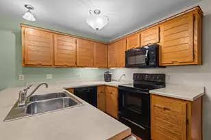 901 E Windfield Pl, Appleton, WI 54911 - Photo 15