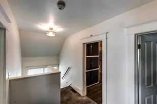1033 N Sawyer St, Oshkosh, WI 54902 - Photo 21