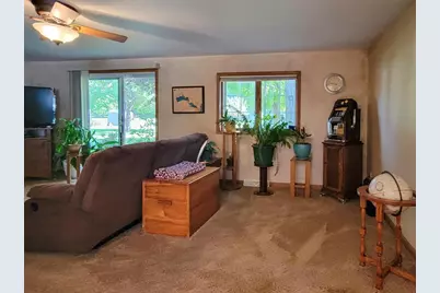 301 W Howard Street, Manawa, WI 54949 - Photo 17