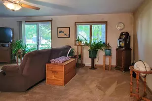 301 W Howard St, Manawa, WI 54949 - Photo 17