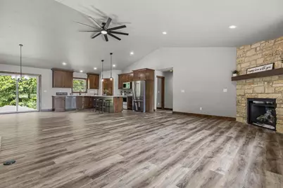 6157 Bay Hill Court, Luxemburg, WI 54217 - Photo 7