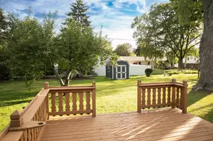 1255 April Ln, Green Bay, WI 54304 - Photo 17