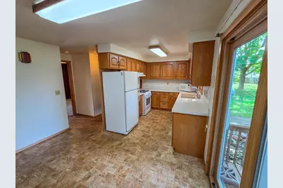 1310 Stead Drive, Menasha, WI 54952 - Photo 15