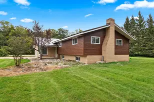 1529 Lakeview Dr, Green Bay, WI 54313 - Photo 33