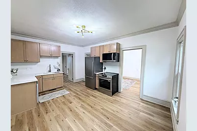 811 Randall Place, Oshkosh, WI 54901 - Photo 9