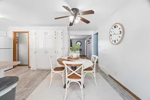 1024 E Lindbergh St, Appleton, WI 54911 - Photo 5