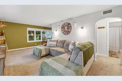 550 Russell Street, Fond du Lac, WI 54935 - Photo 9