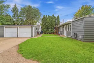 550 Russell St, Fond du Lac, WI 54935 - Photo 25
