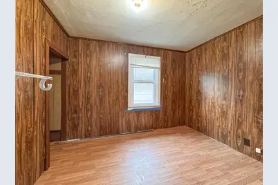 115 N Irwin Avenue, Green Bay, WI 54301 - Photo 13