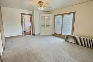 610 W Irving Ave, Oshkosh, WI 54901 - Photo 19
