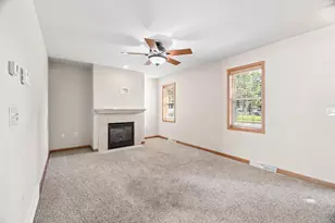 10 S Royal Ave, Fond du Lac, WI 54935 - Photo 9
