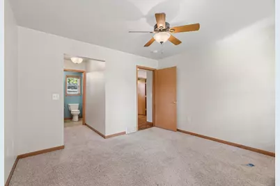 10 S Royal Avenue, Fond du Lac, WI 54935 - Photo 21