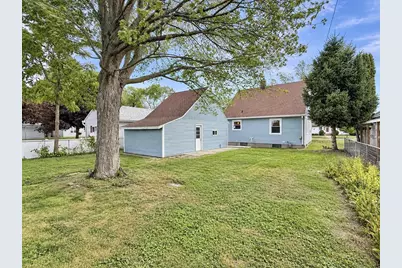 2004 17th Avenue, Menominee, MI 49858 - Photo 3