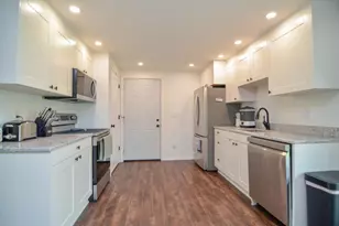 2713 Packerland Dr, Green Bay, WI 54313 - Photo 31