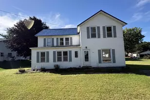 240 E State St, Bonduel, WI 54107 - Photo 7