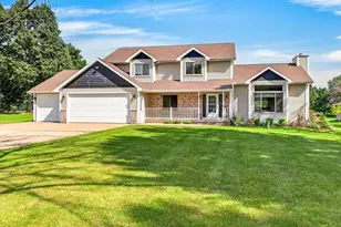 N3548 Sunset Ln, New London, WI 54961 - Photo 1