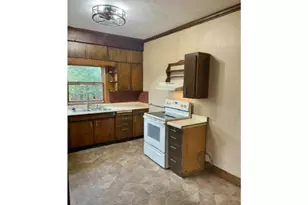 404 1st St, Menasha, WI 54952 - Photo 9