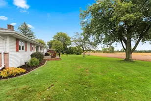233 E National Ave, Brillion, WI 54110 - Photo 9