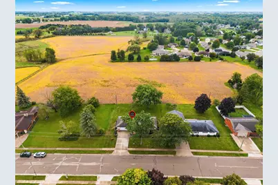 233 E National Avenue, Brillion, WI 54110 - Photo 19