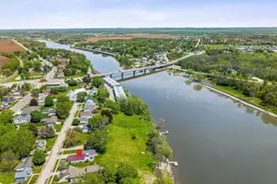739 Park St, Wrightstown, WI 54180 - Photo 47