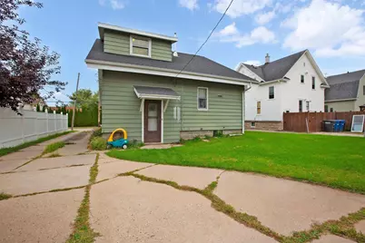 411 Knapp Street, Oshkosh, WI 54902 - Photo 21
