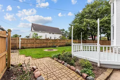 909 N 14th Street, Manitowoc, WI 54220 - Photo 33