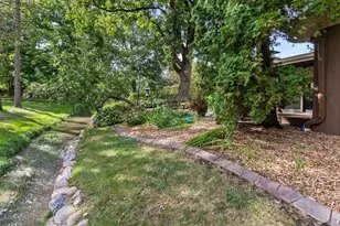 2663 Woodcrest Dr, Neenah, WI 54956 - Photo 53