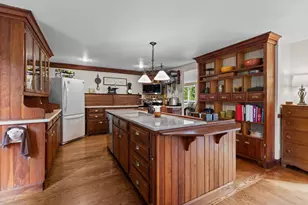 2663 Woodcrest Dr, Neenah, WI 54956 - Photo 13