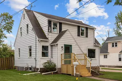 354 Oak Street, Menasha, WI 54952 - Photo 1