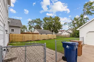 354 Oak St, Menasha, WI 54952 - Photo 37