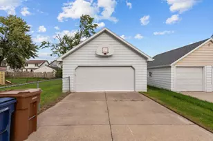 354 Oak St, Menasha, WI 54952 - Photo 39