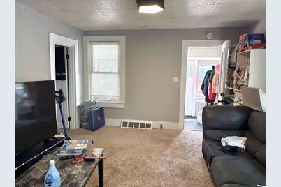 504 Ceape Avenue, Oshkosh, WI 54901 - Photo 3
