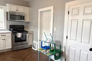 504 Ceape Ave, Oshkosh, WI 54901 - Photo 7