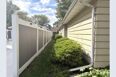 241 Butte Des Morts Drive, Menasha, WI 54952 - Photo 5