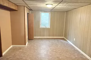 241 Butte Des Morts Dr, Menasha, WI 54952 - Photo 25